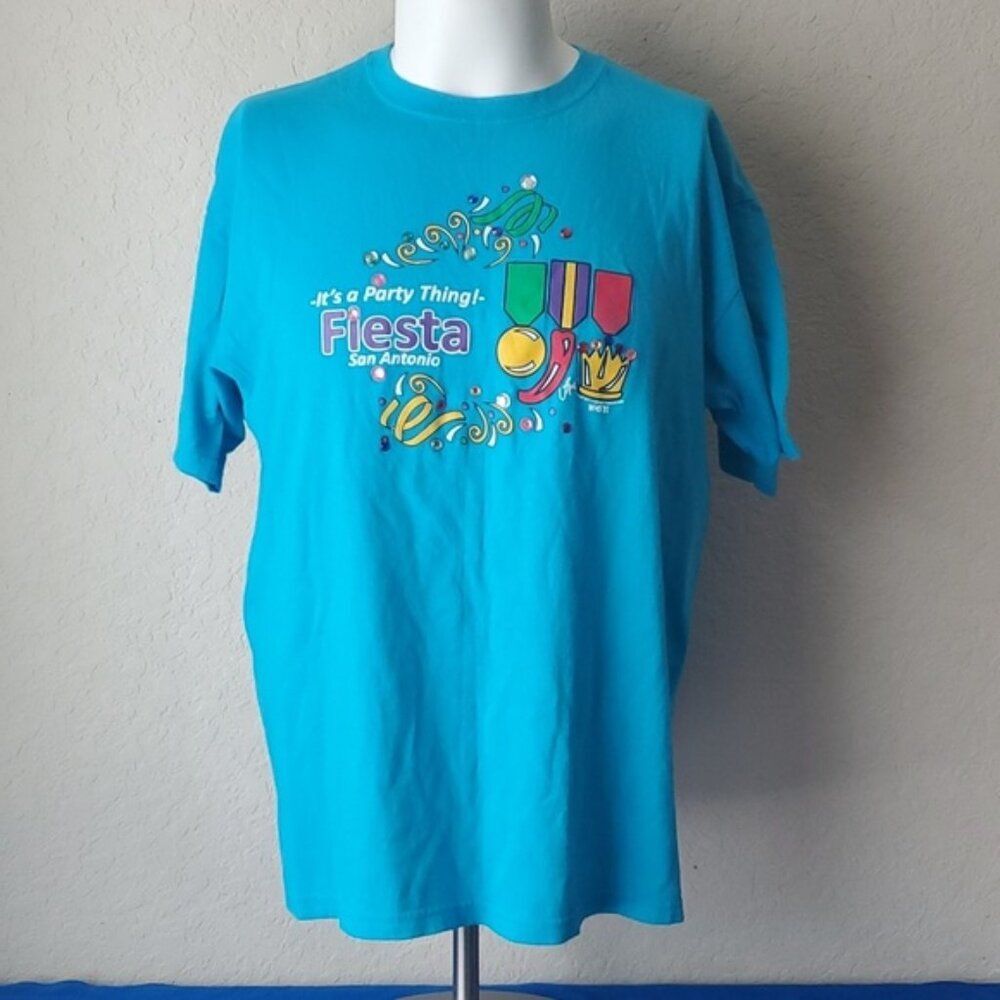 Vintage 2011 San Antonio Fiesta Graphic T-Shirt Bedazzled – Size XL